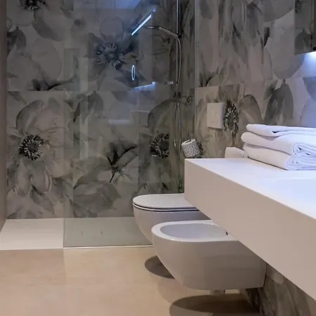 فيلة Ada & Rico *